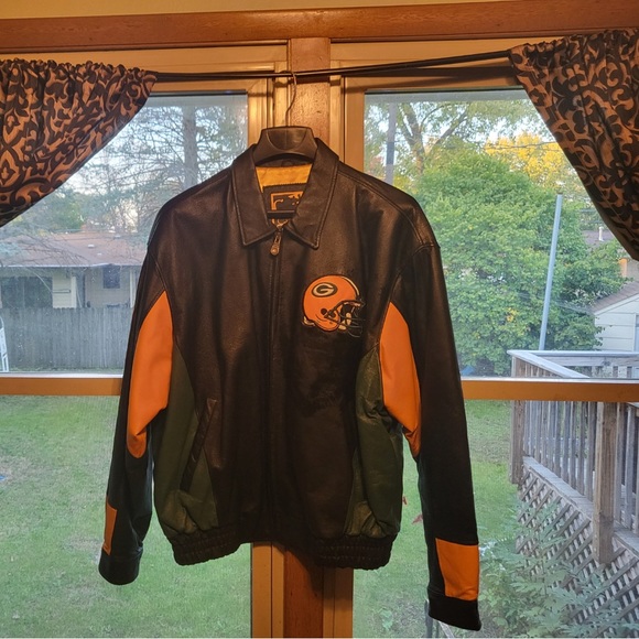 VINTAGE Green Bay Packers leather Jacket, (Carl and Banks Edition) NEW worn once - Picture 2 of 3